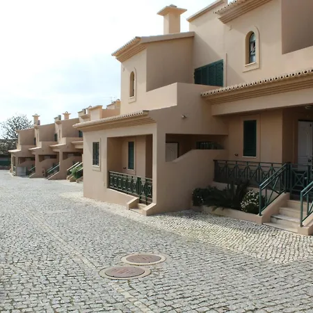 V2 Santa Eulalia Apartmán *